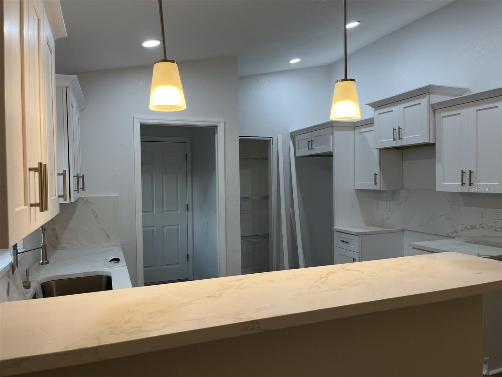 SILVER SPGS SHORES UN 44 - Residential