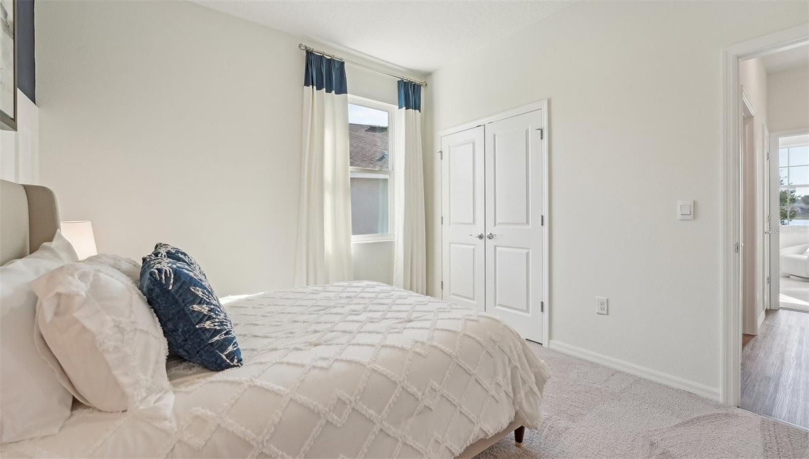 ZEPHYR LAKES - Residential