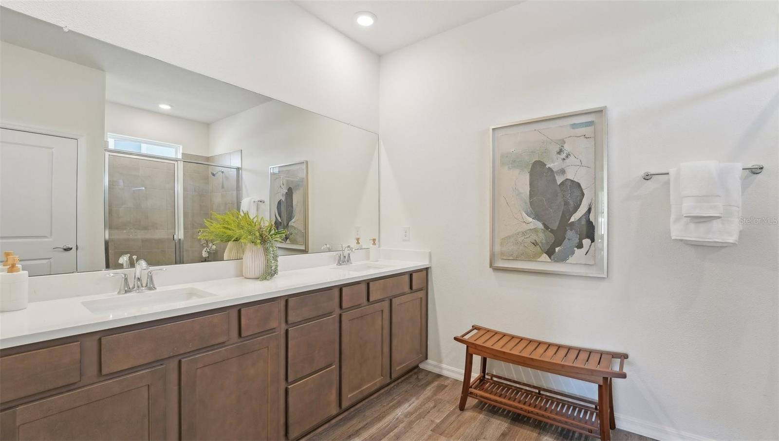 ZEPHYR LAKES - Residential