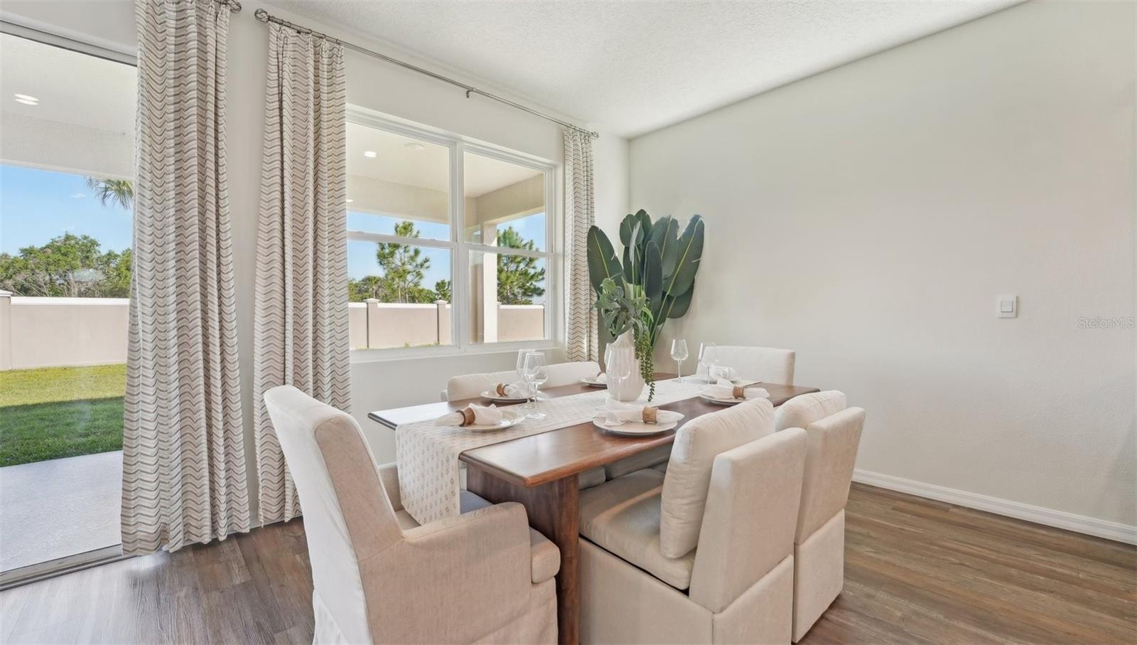 ZEPHYR LAKES - Residential