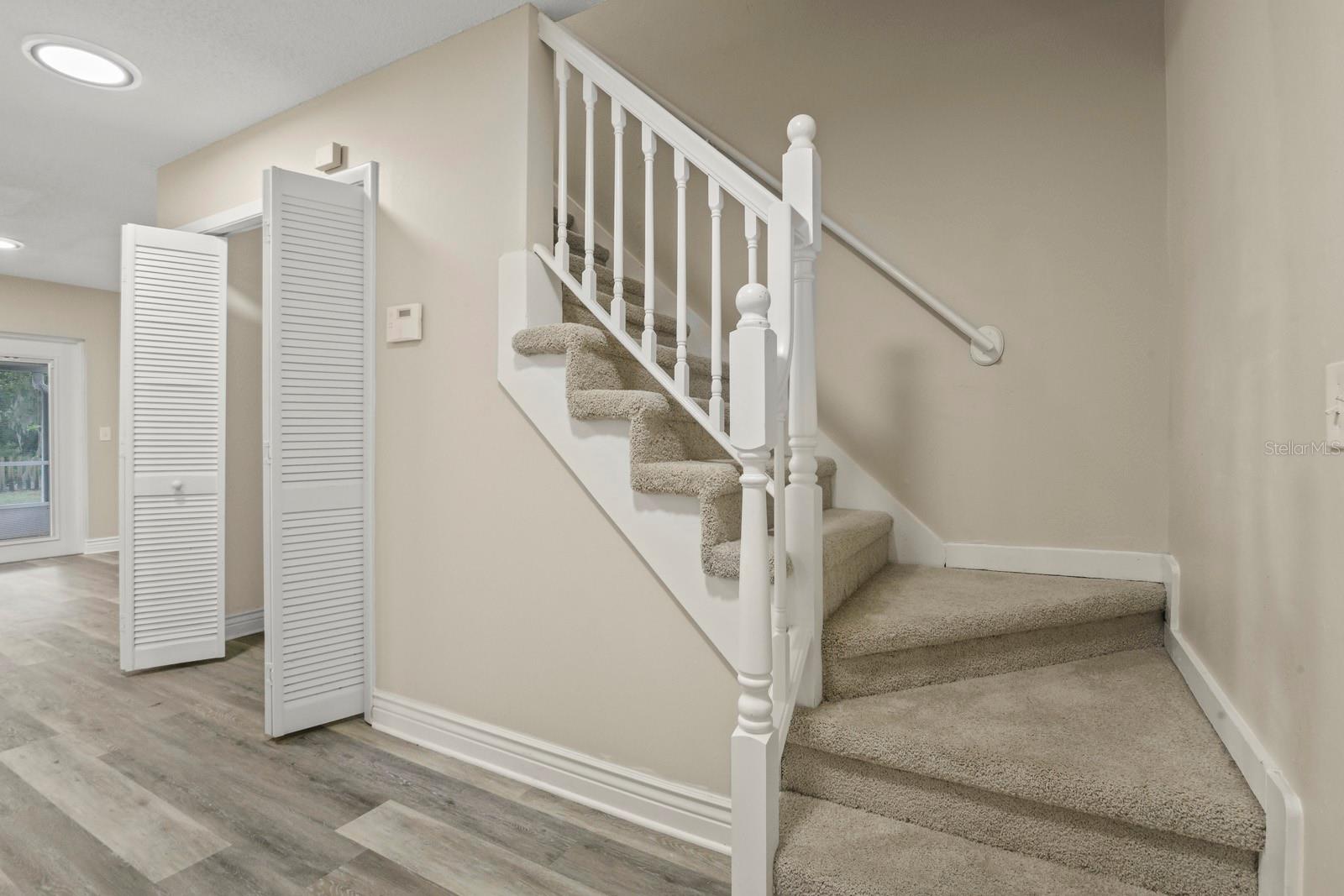 OAKDALE RIVERVIEW ESTATES - Residential