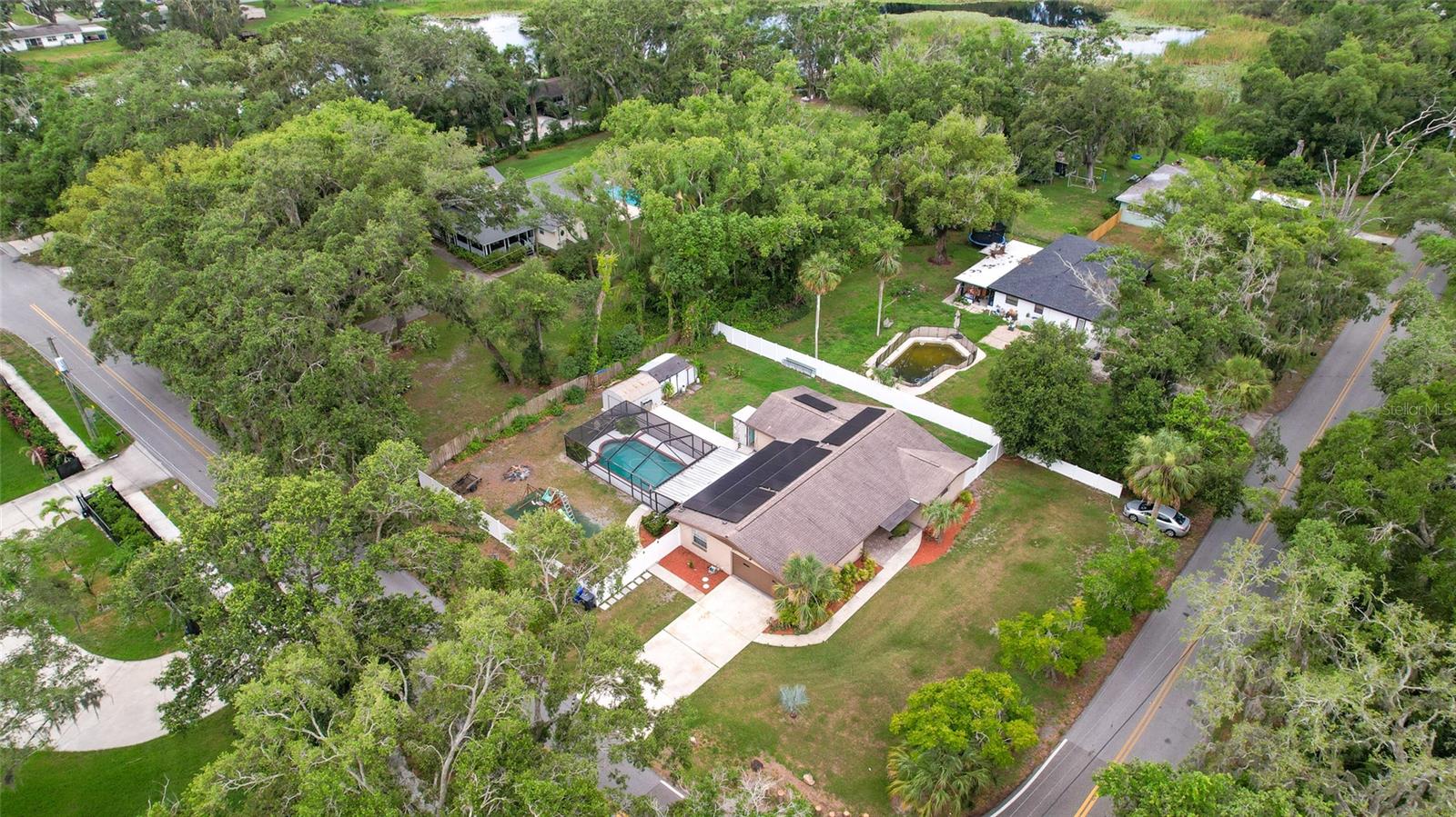 807 E CHAPMAN ROAD