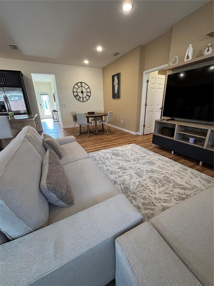 OCALA PRESERVE PH 18A - Residential Lease