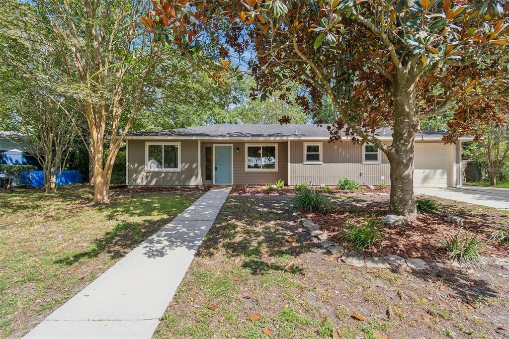 Photo of 6511 NW 29th Street, Gainesville, FL 32653 (MLS # GC543690)