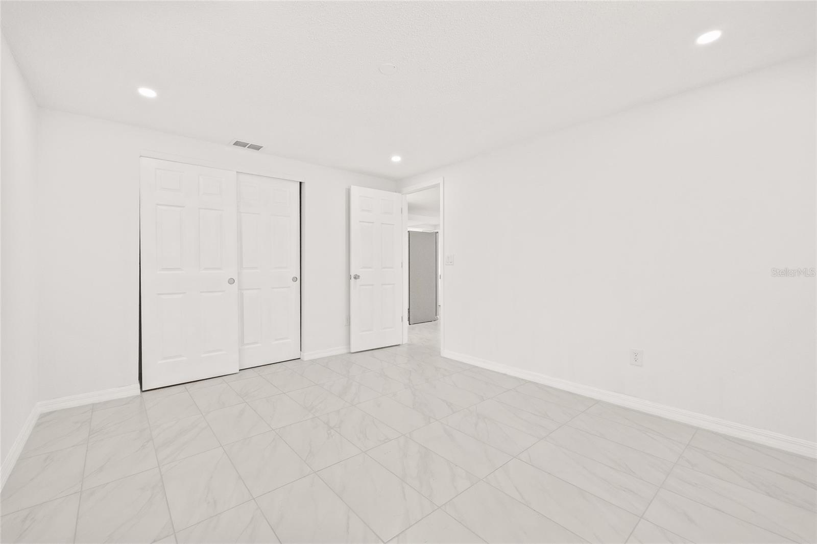 PASADENA HEIGHTS - Residential