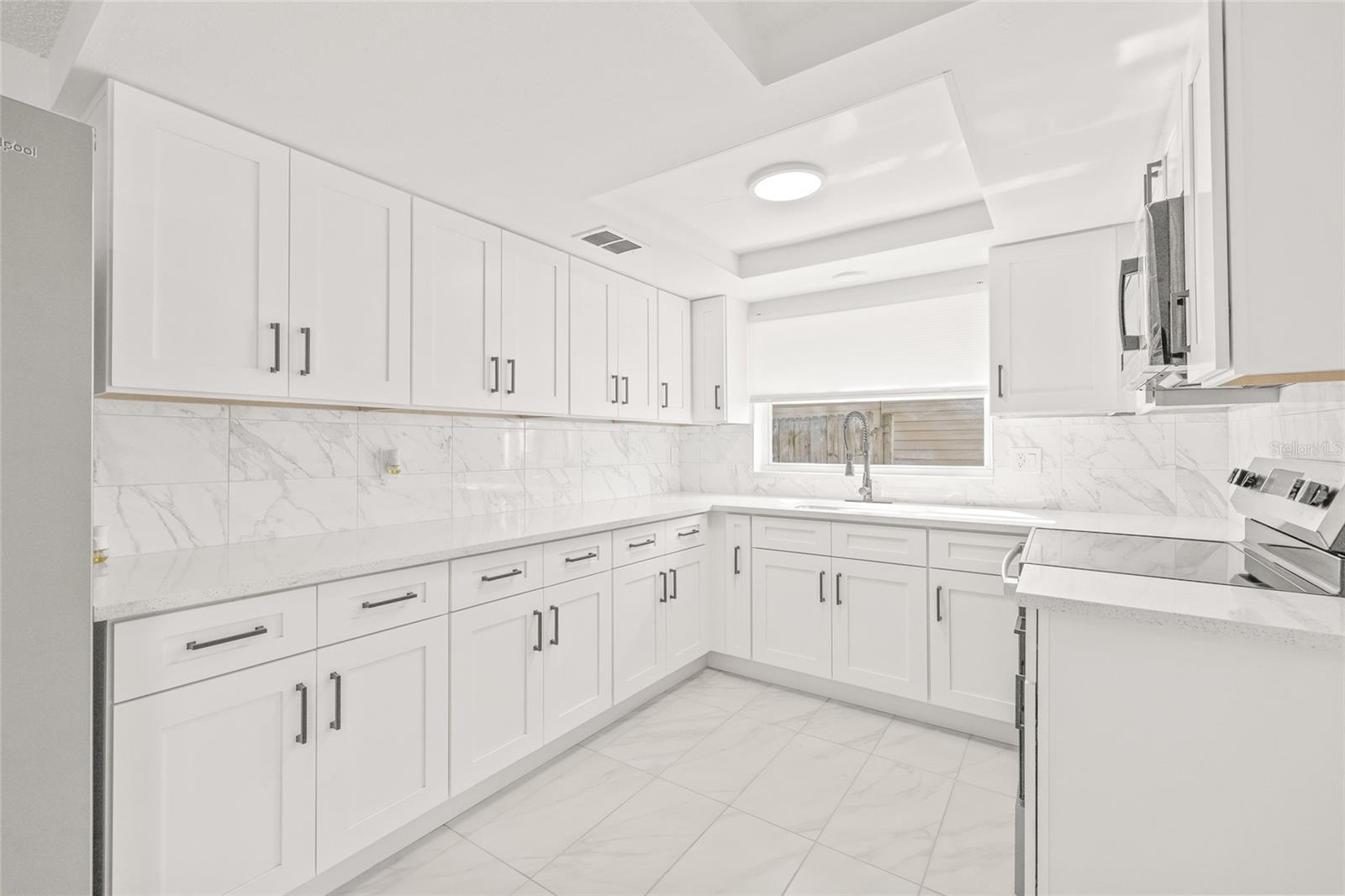 PASADENA HEIGHTS - Residential