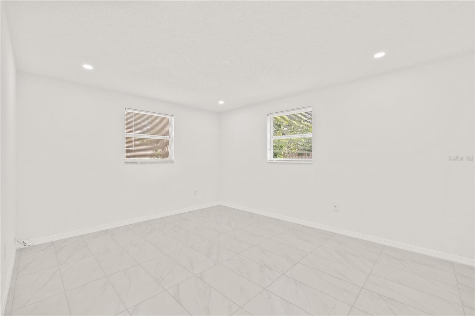 PASADENA HEIGHTS - Residential