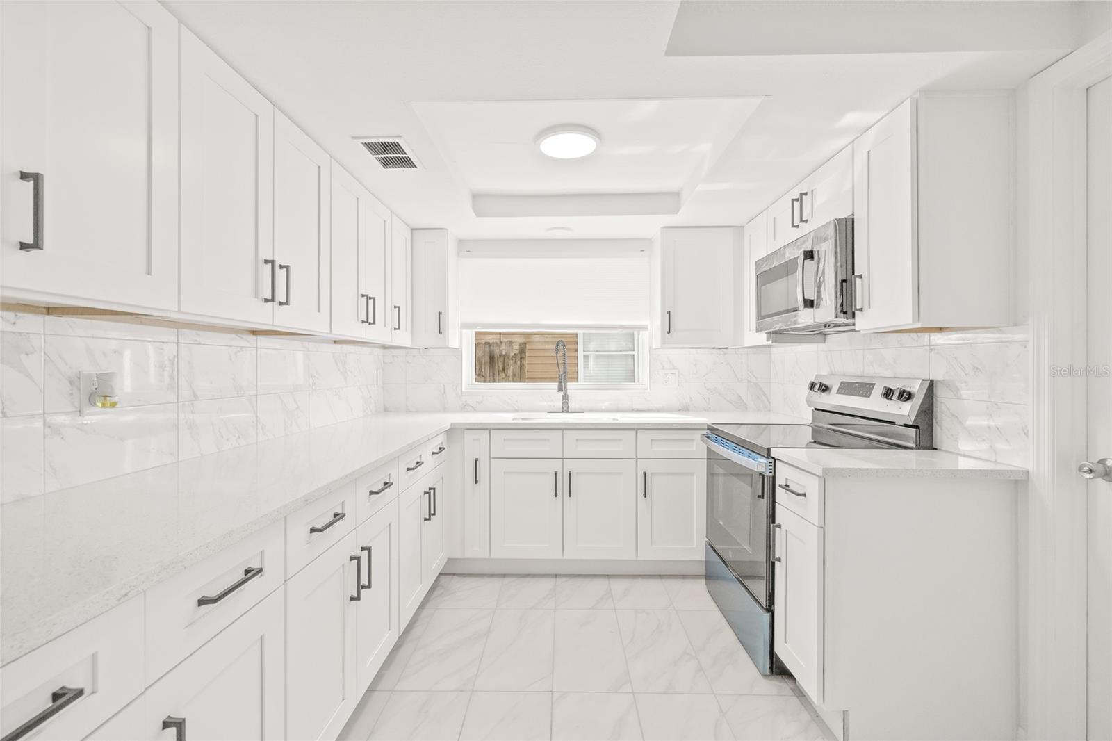 PASADENA HEIGHTS - Residential