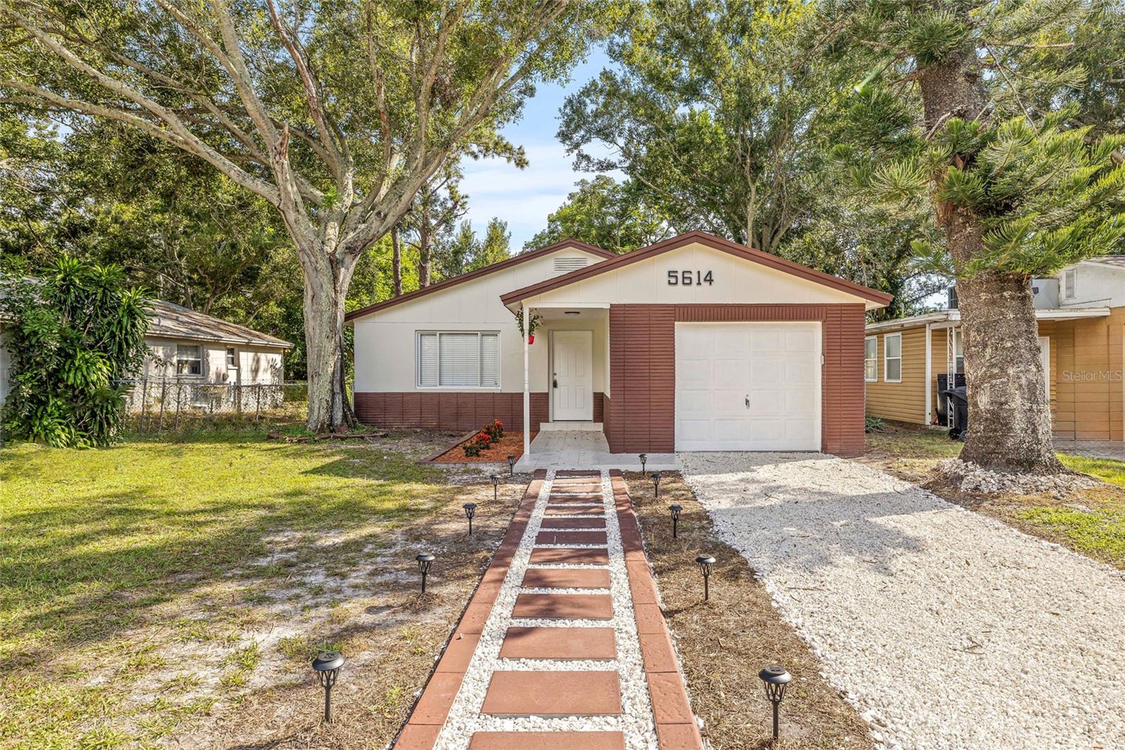 PASADENA HEIGHTS - Residential