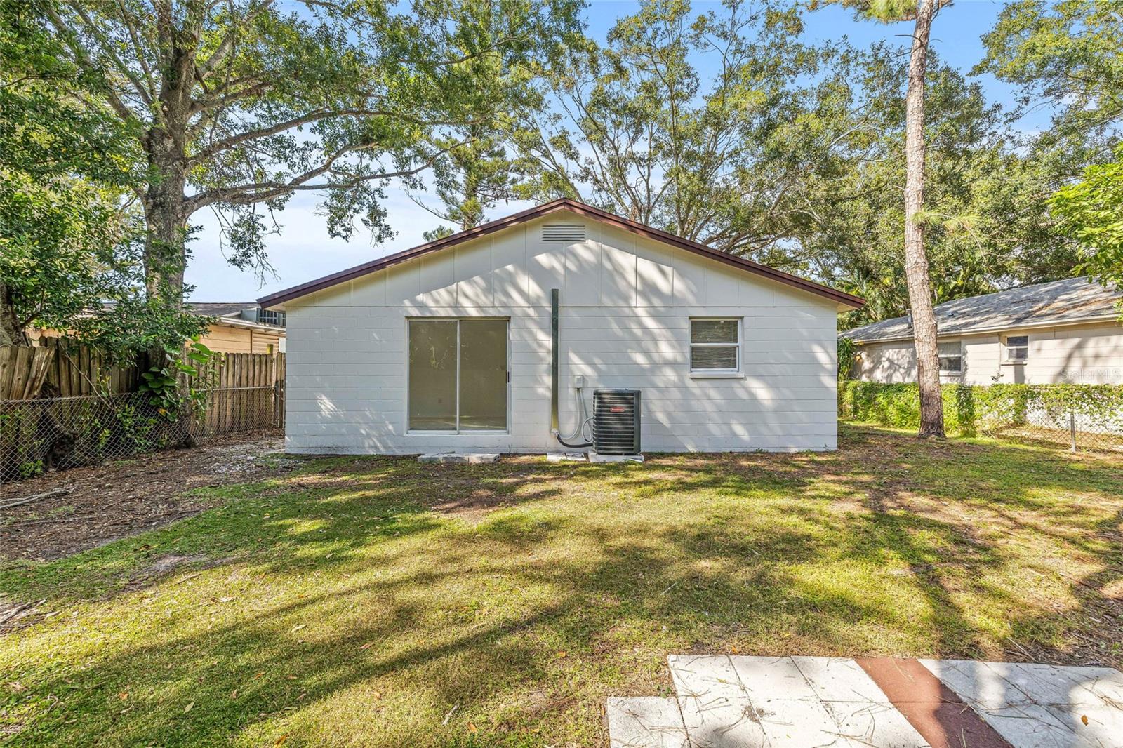 PASADENA HEIGHTS - Residential