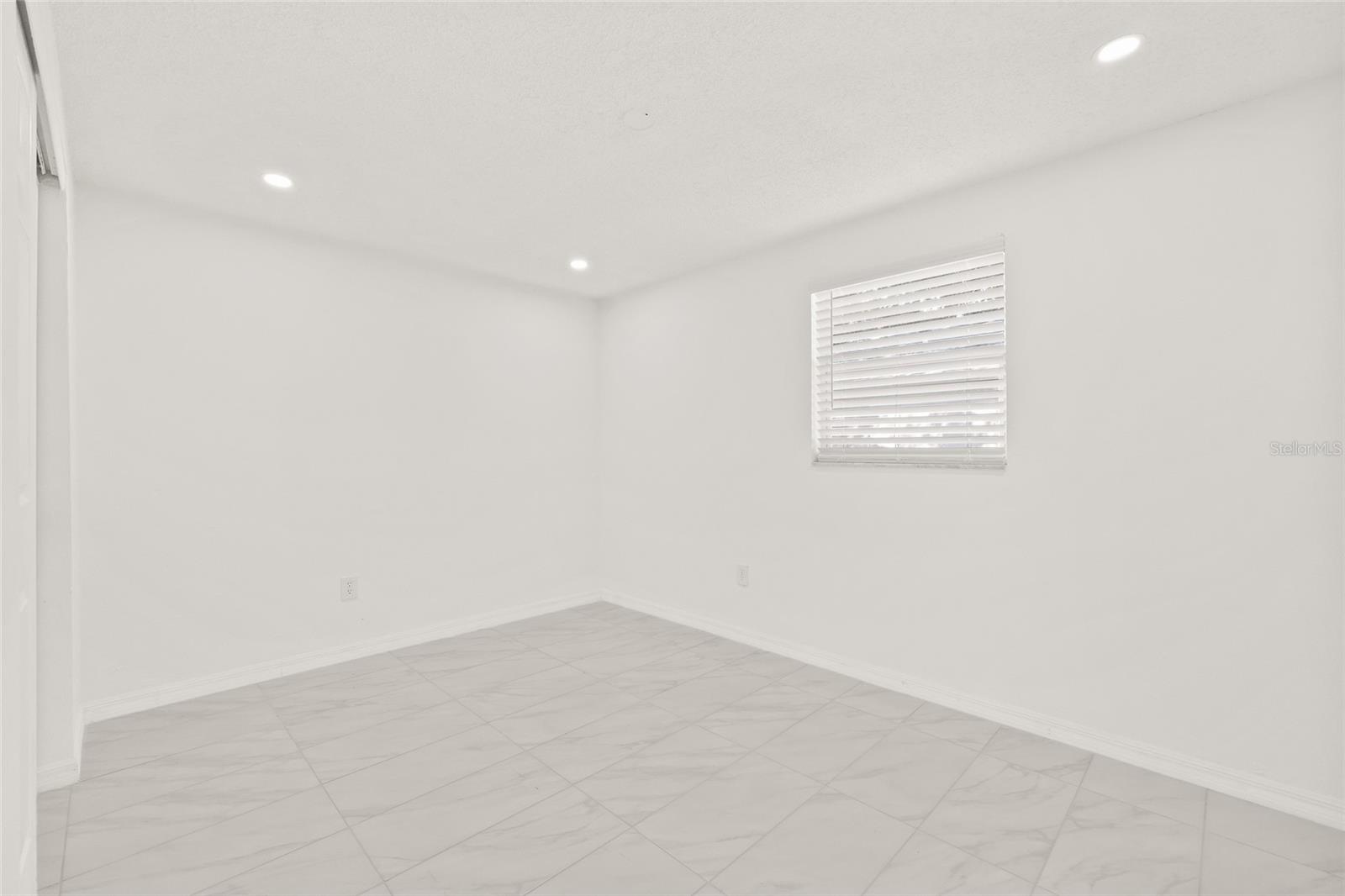 PASADENA HEIGHTS - Residential