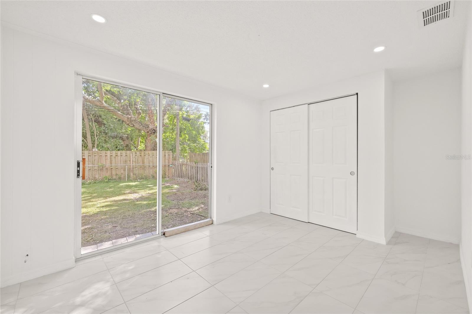 PASADENA HEIGHTS - Residential