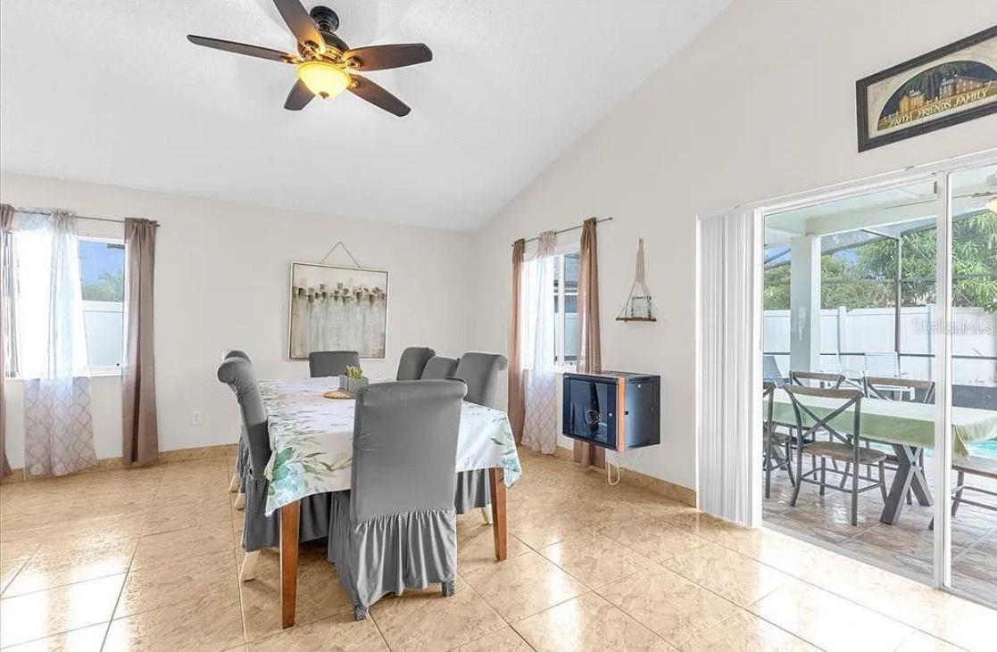 MONTEGO BAY - Residential Lease