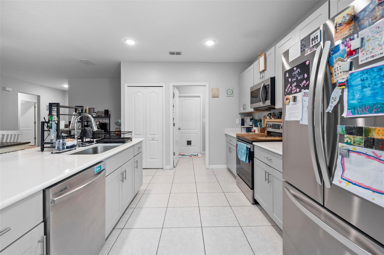 ROYAL HIGHLANDS - Residential