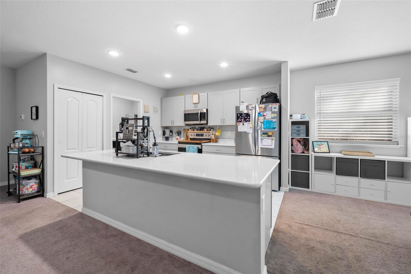 ROYAL HIGHLANDS - Residential