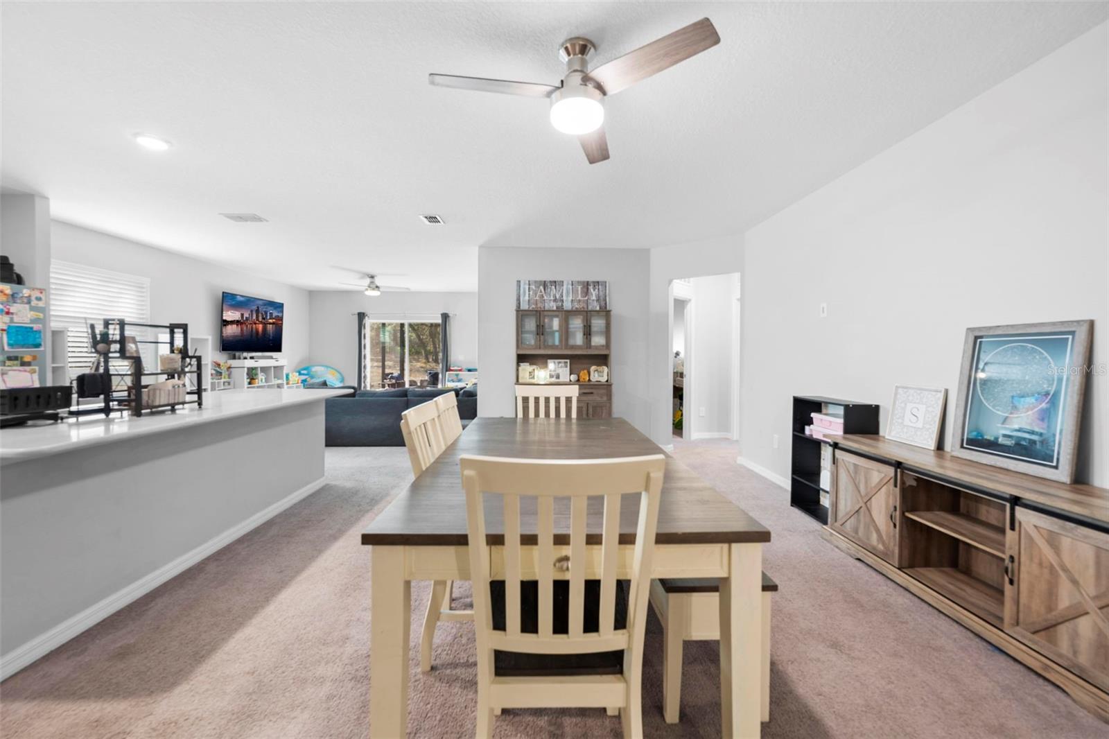 ROYAL HIGHLANDS - Residential