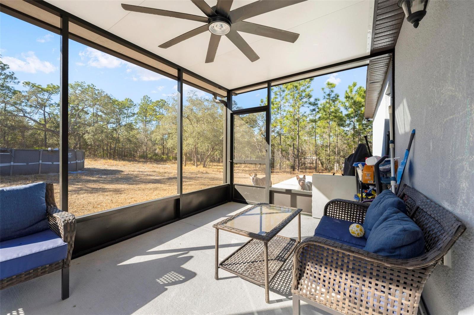 ROYAL HIGHLANDS - Residential