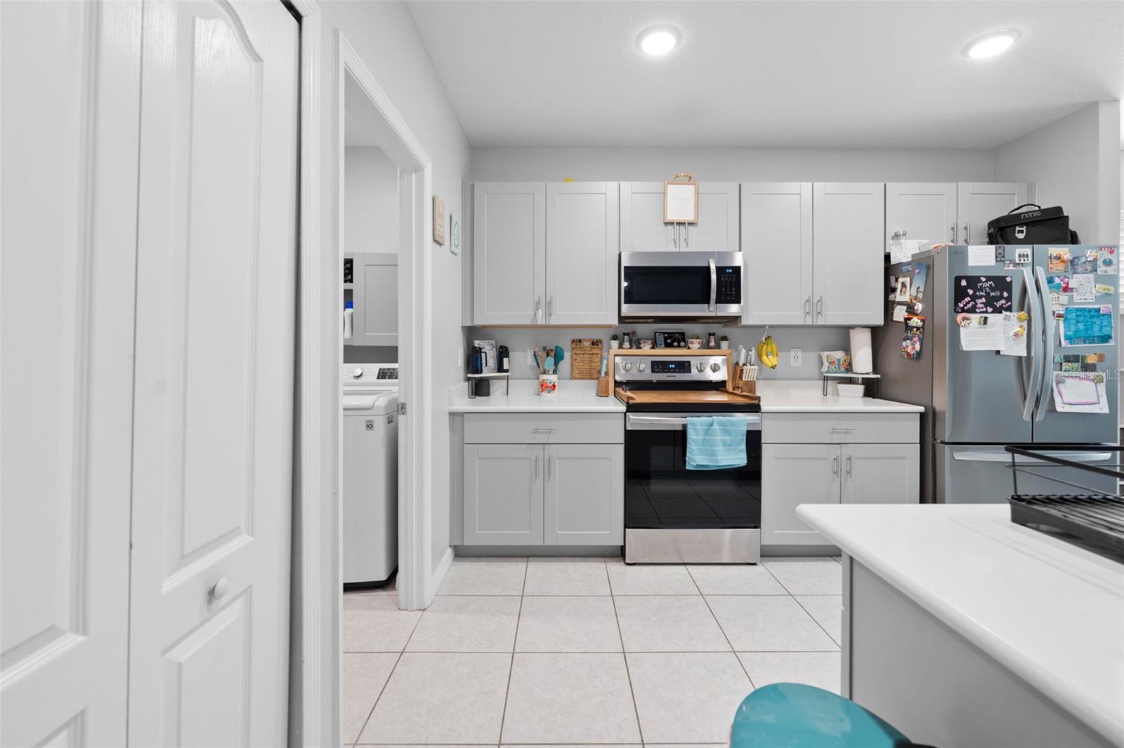 ROYAL HIGHLANDS - Residential