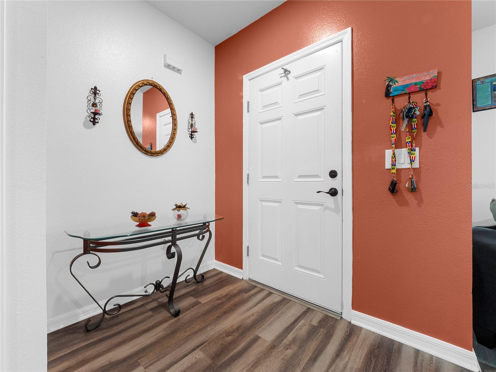 ROYAL HIGHLANDS - Residential