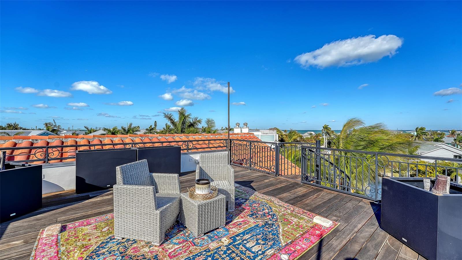 VILLA ROSA - Residential