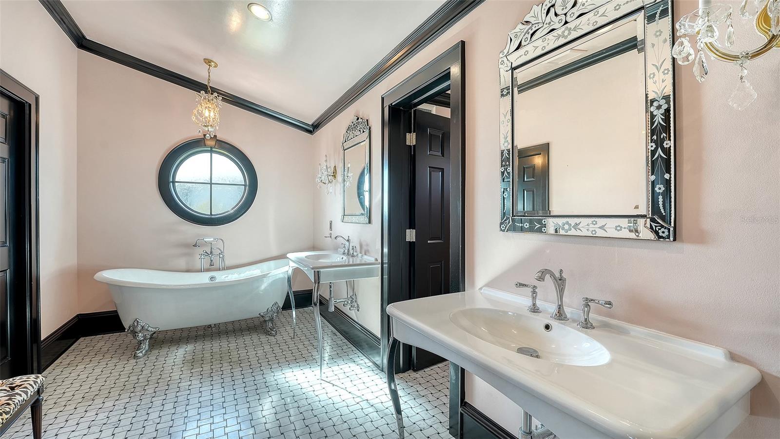 VILLA ROSA - Residential