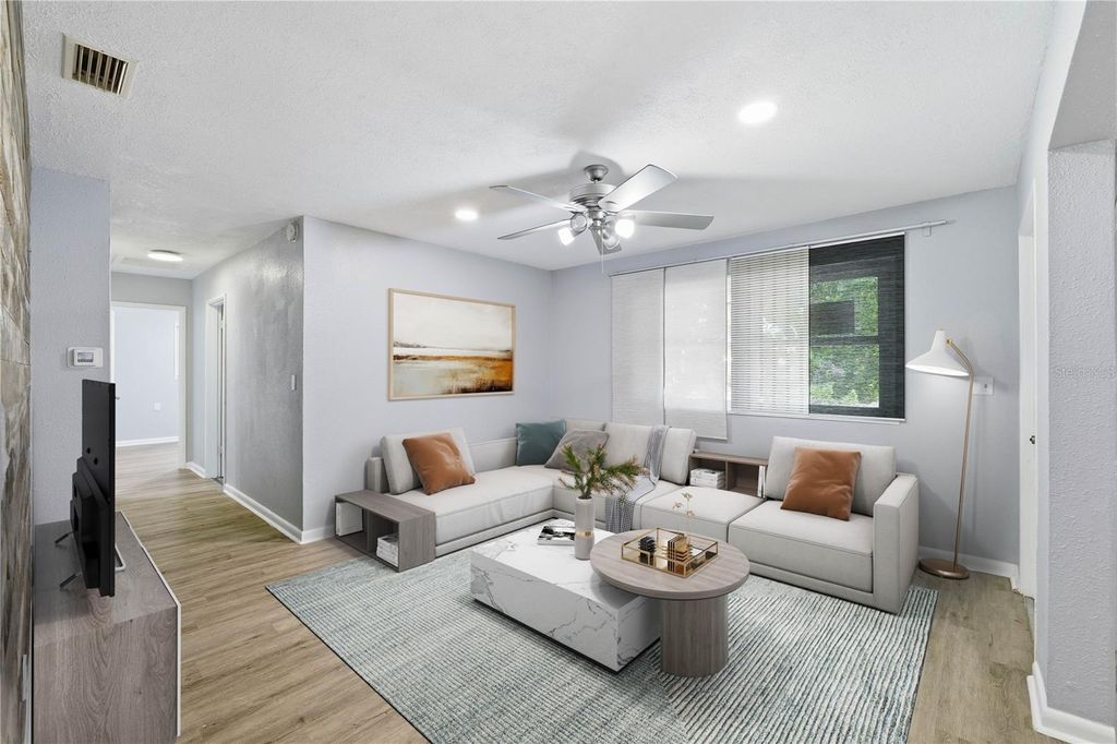 Photo of 4717 W Leila Avenue, Tampa, FL 33616 (MLS # TB8445592)