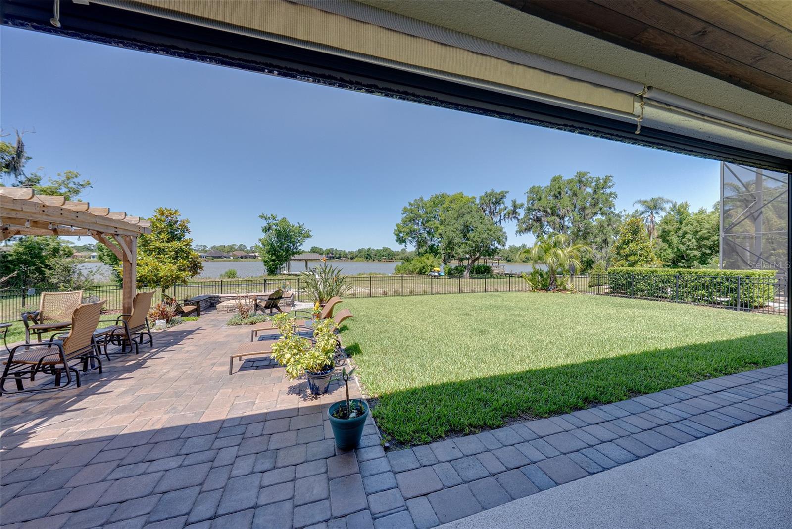 PRISTINE LAKE PRESERVE - Residential