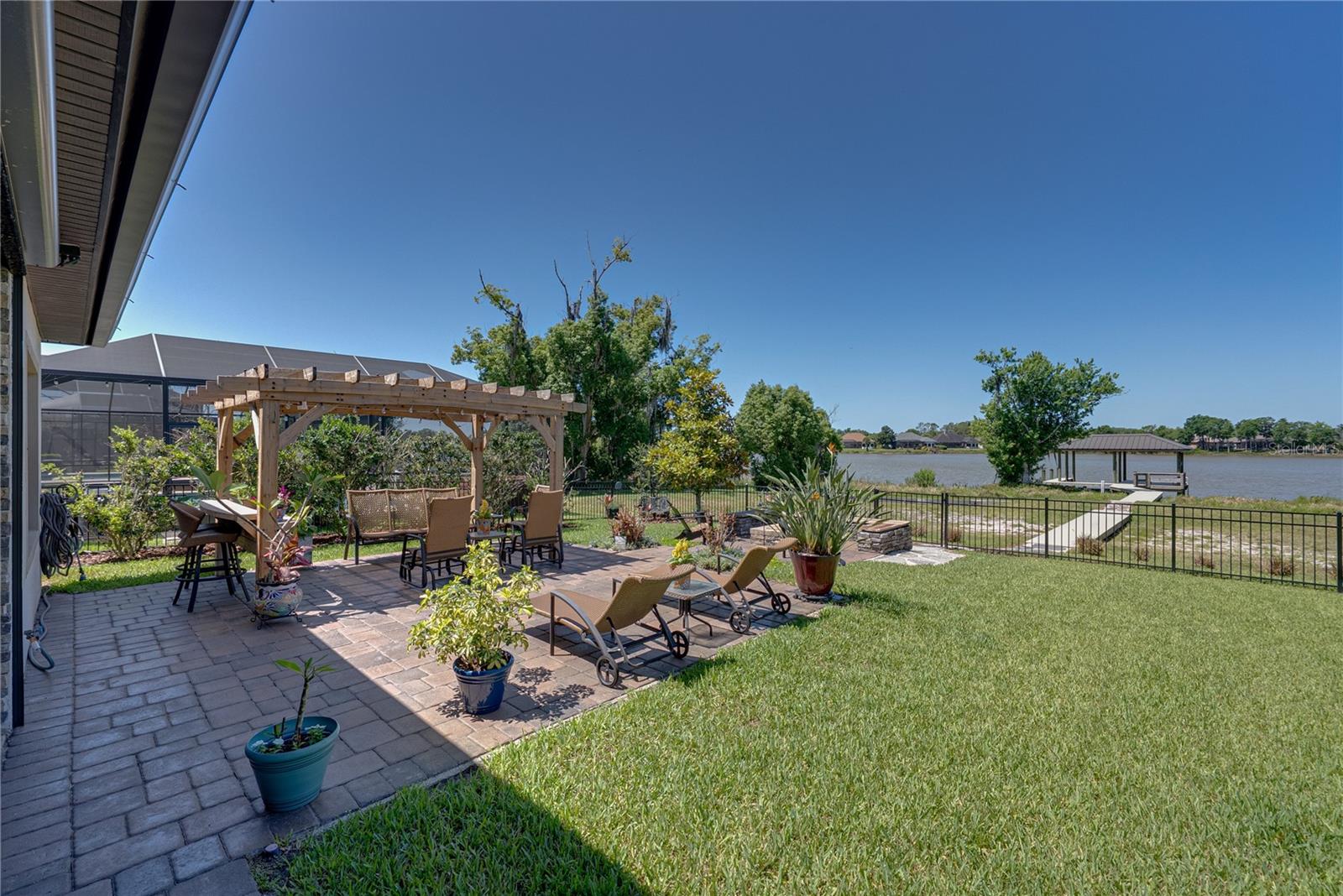 PRISTINE LAKE PRESERVE - Residential