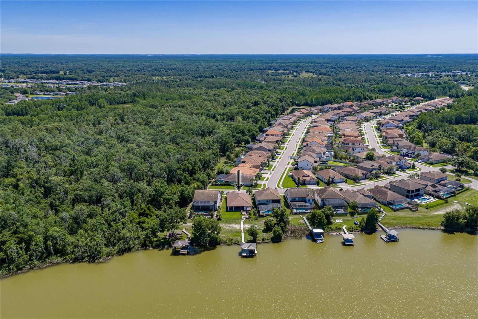 PRISTINE LAKE PRESERVE - Residential