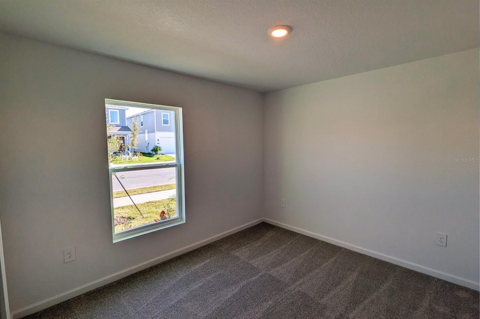 RANCHES/LK MCLEOD I - Residential Lease