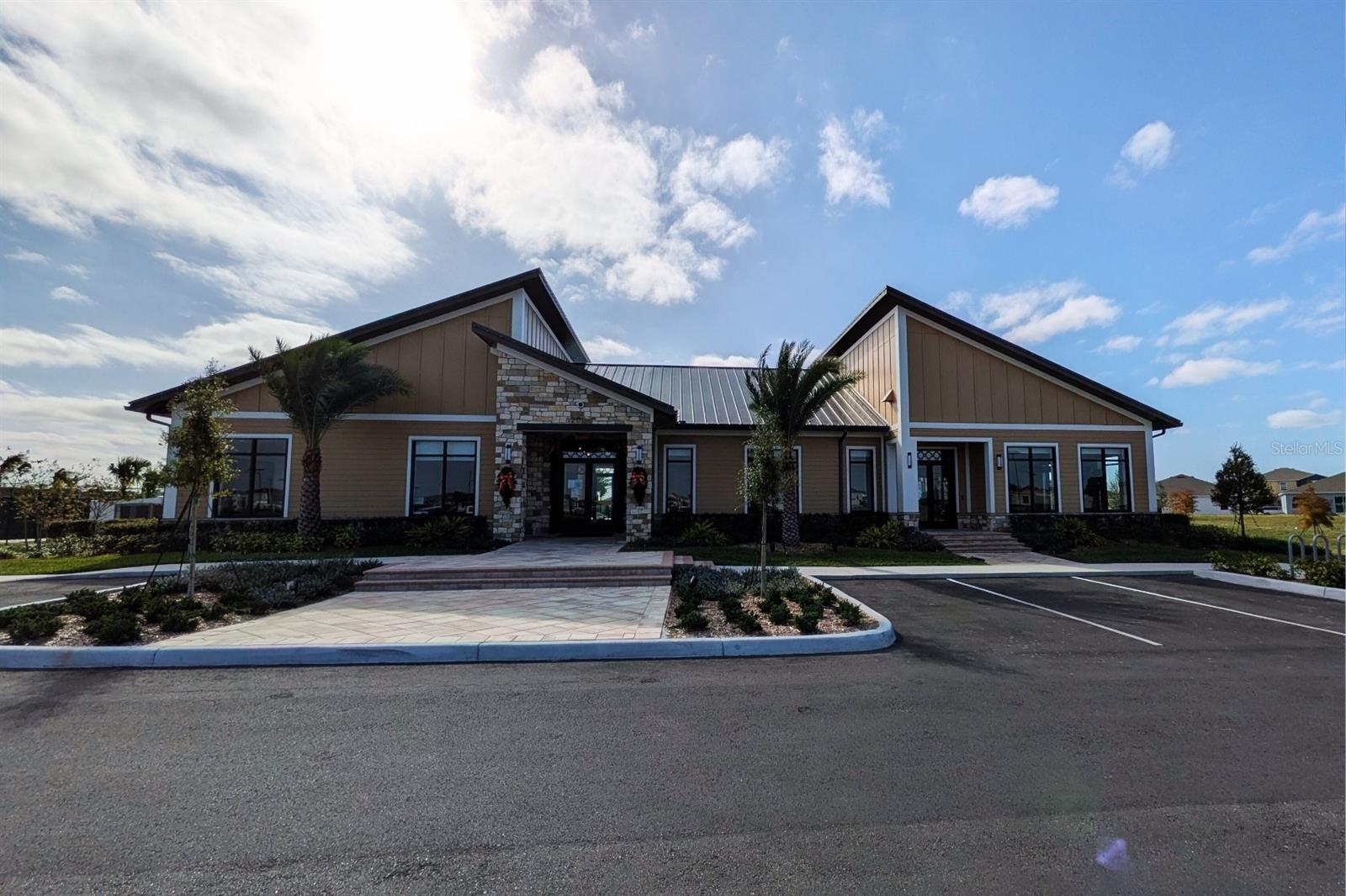 RANCHES/LK MCLEOD I - Residential Lease