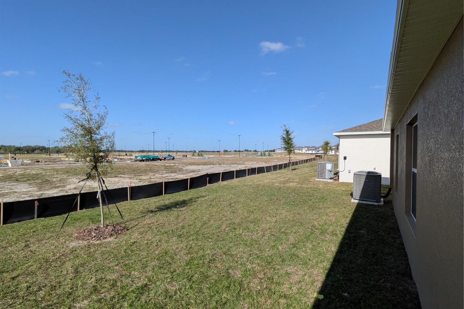 RANCHES/LK MCLEOD I - Residential Lease