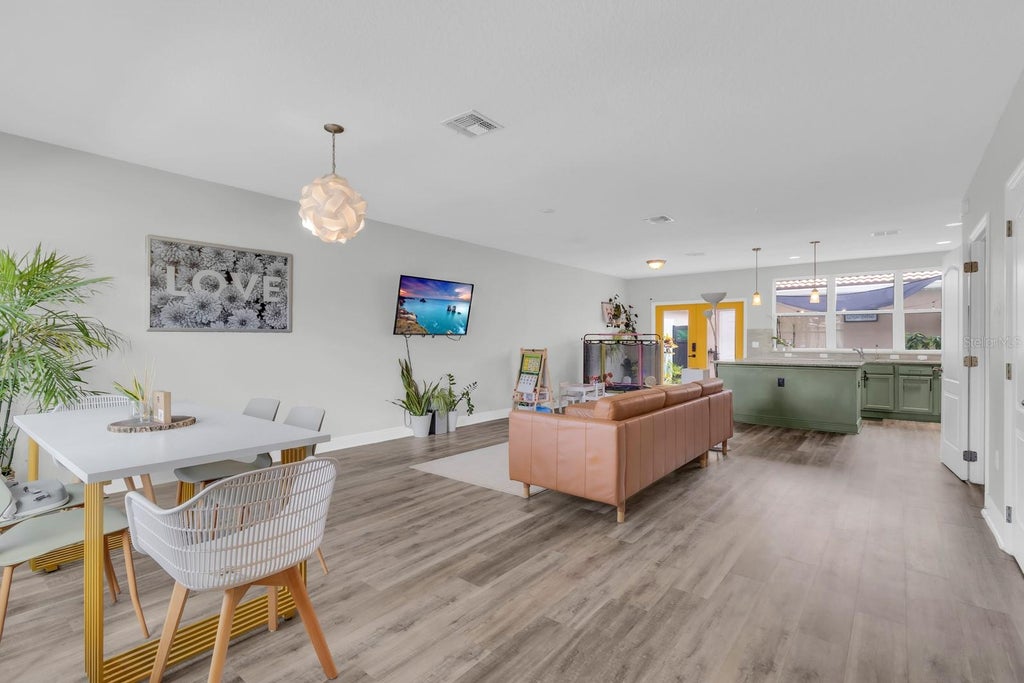 Photo of 3113 Via Otero Drive, Kissimmee, FL 34744 (MLS # O6441843)