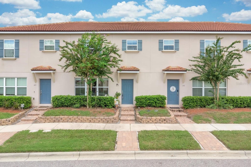 Photo of 3113 Via Otero Drive, Kissimmee, FL 34744 (MLS # O6441843)