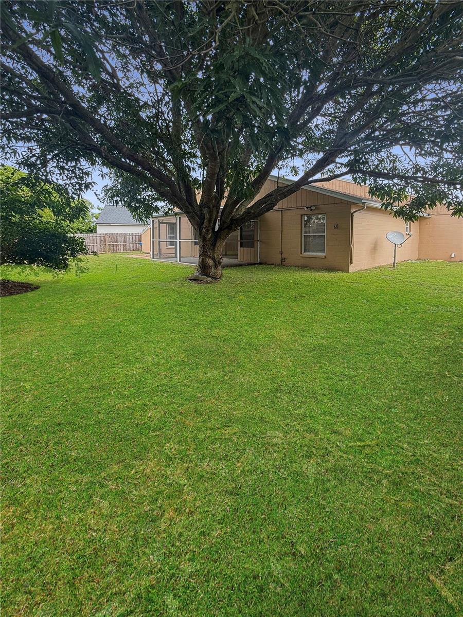 PLANTERS WALK PH 03 - Residential Lease