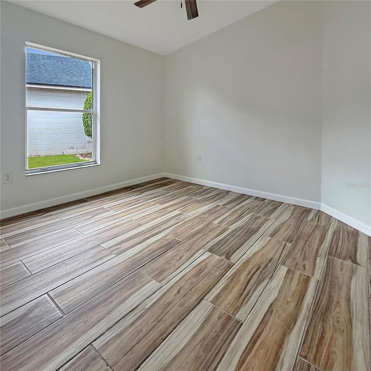 PLANTERS WALK PH 03 - Residential Lease