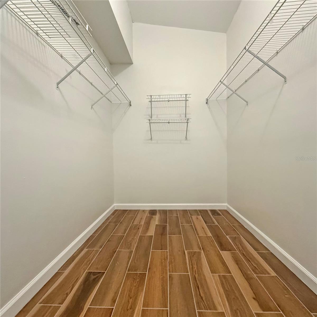 PLANTERS WALK PH 03 - Residential Lease