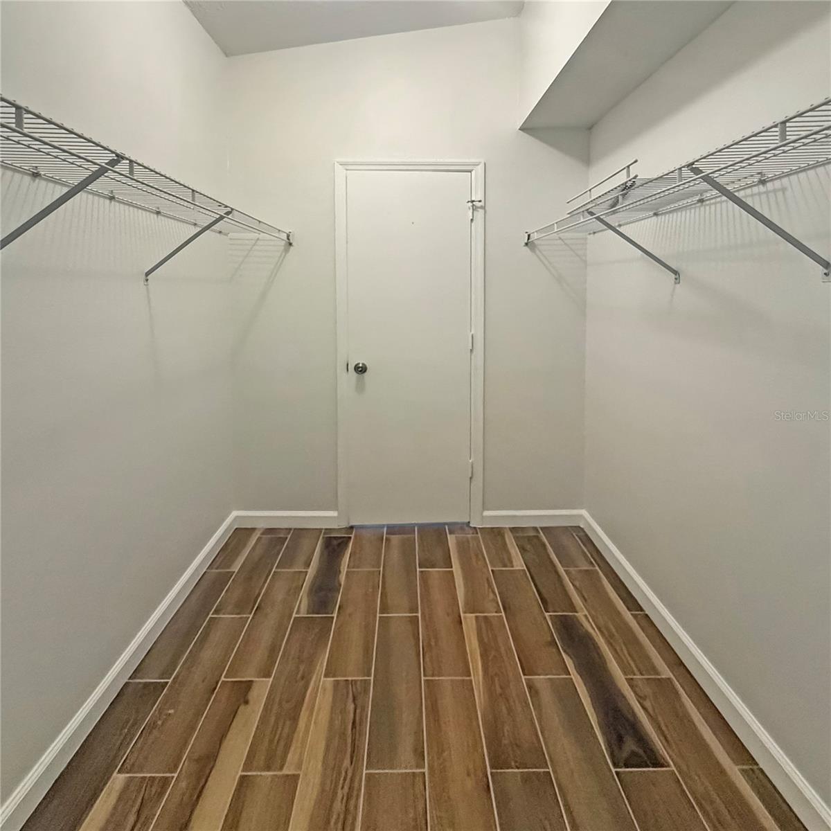 PLANTERS WALK PH 03 - Residential Lease