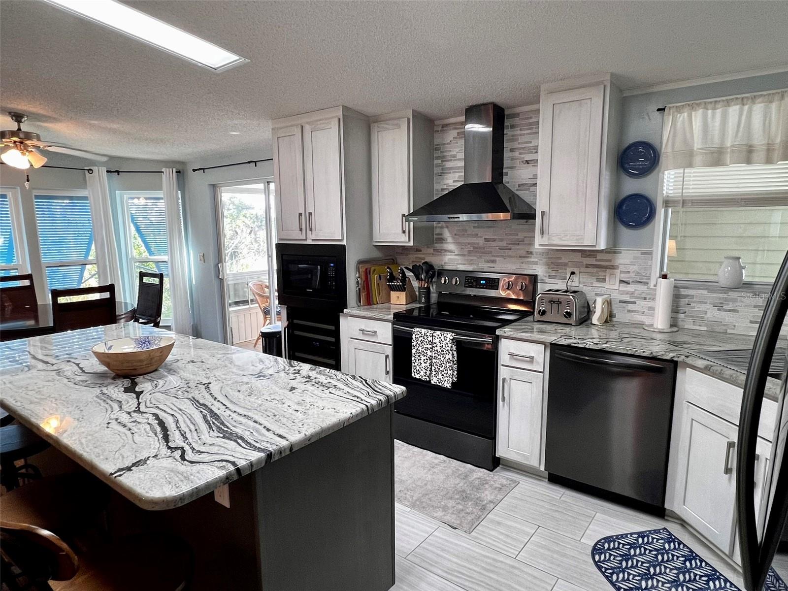 701 AQUI ESTA BOULEVARD #154, PUNTA GORDA, FL, 33950 3 701 AQUI ESTA BOULEVARD #154