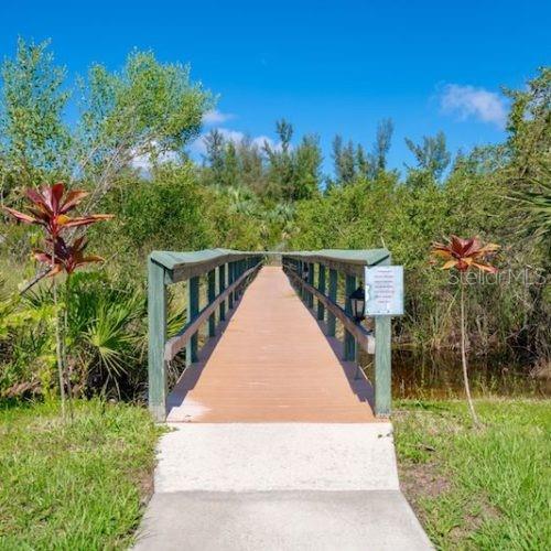 BUTTONWOOD VILLAGE - Residential