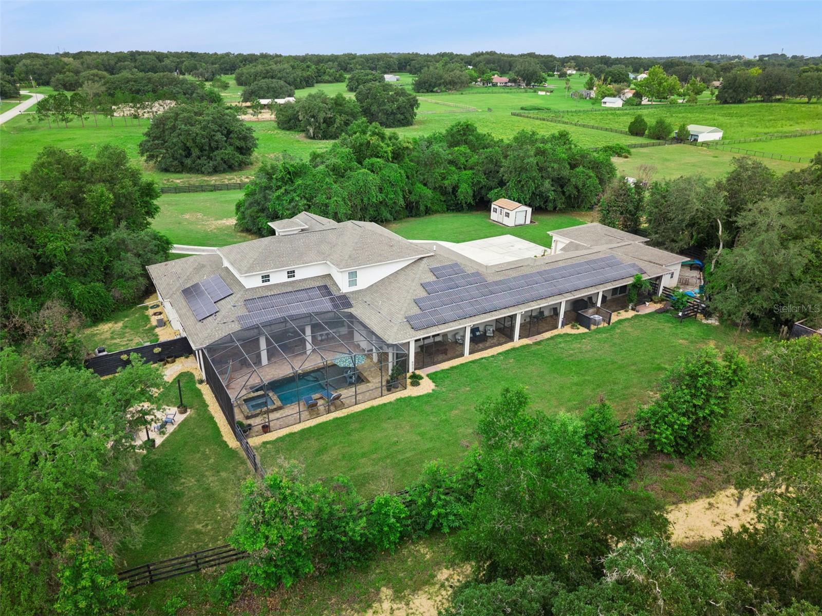 20199 SWEETWOOD LANE