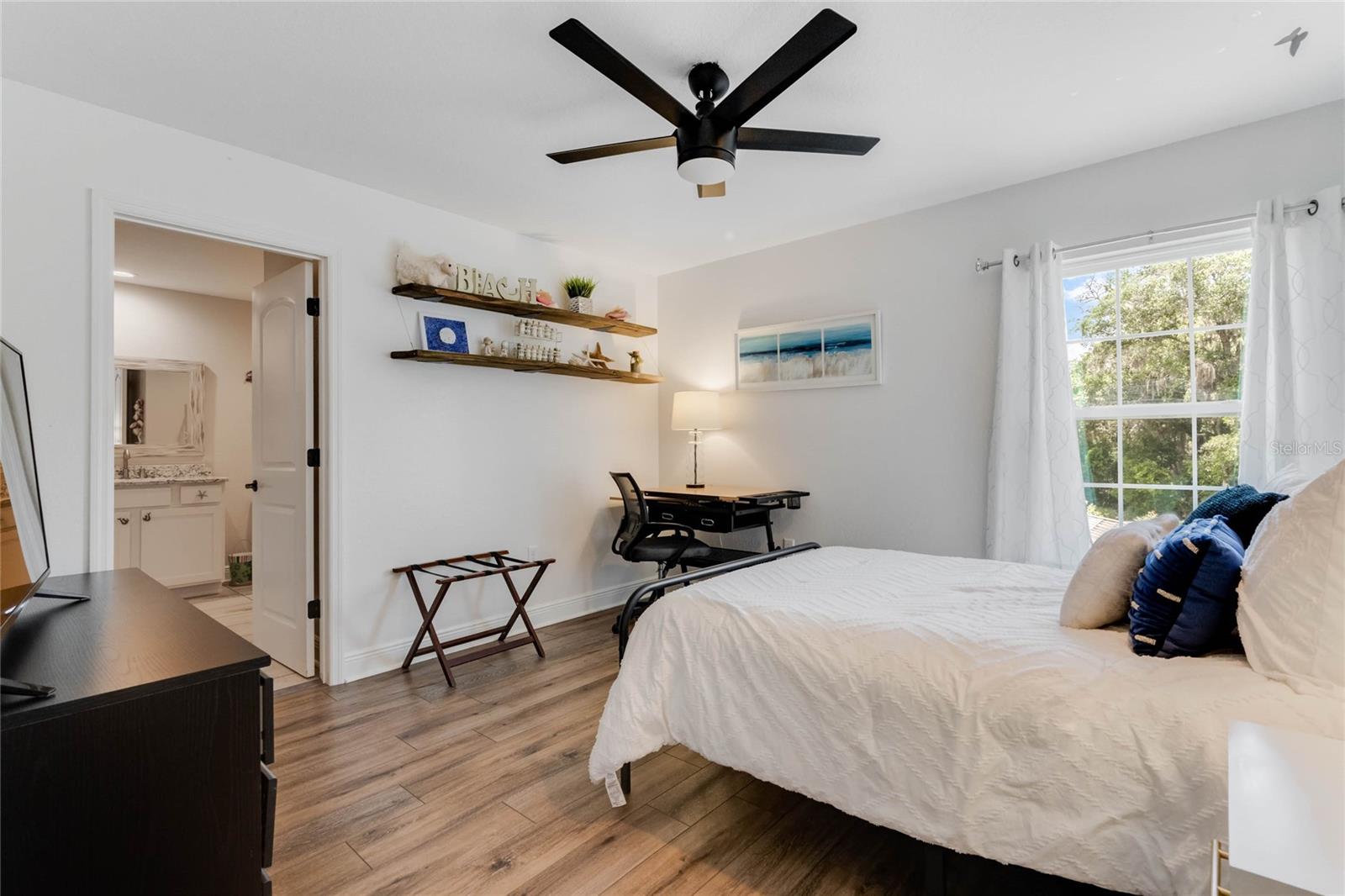 SUGARLOAF MEADOW SUB - Residential