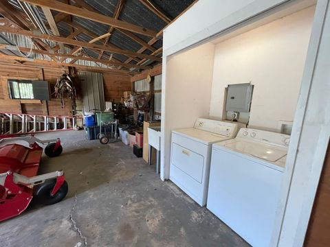 Tiny photo for 2309 SW 66th Street, Ocala, FL 34476 (MLS # OM711135)