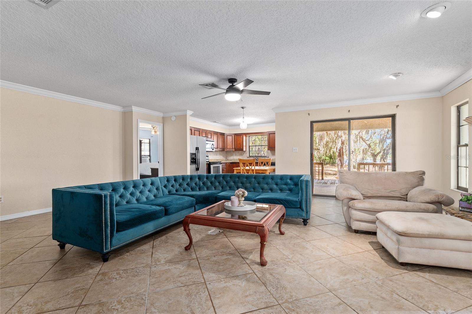 NON SUBDIVISION - Residential