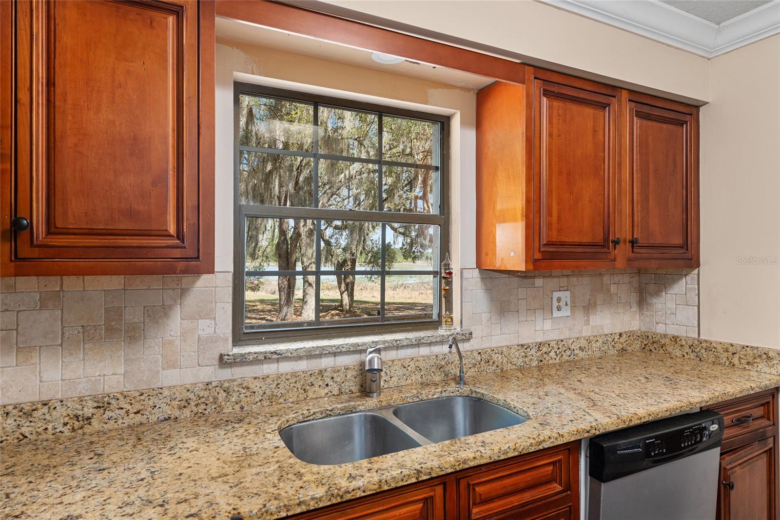 NON SUBDIVISION - Residential