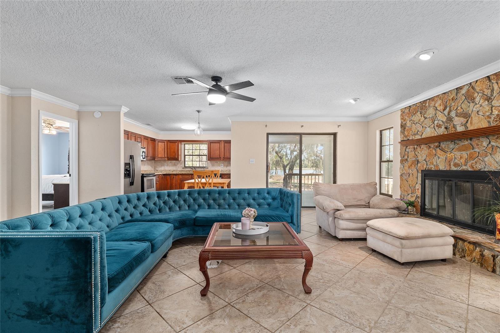 NON SUBDIVISION - Residential