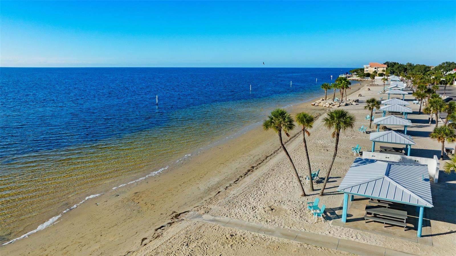 FLOR A MAR - Residential