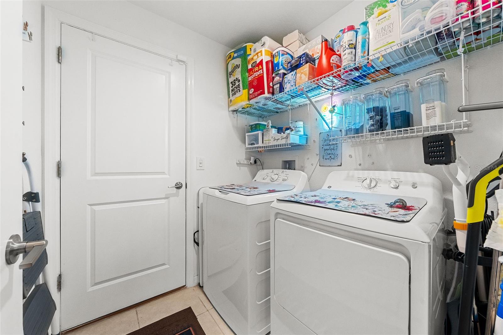 SADDLE CREEK - Residential