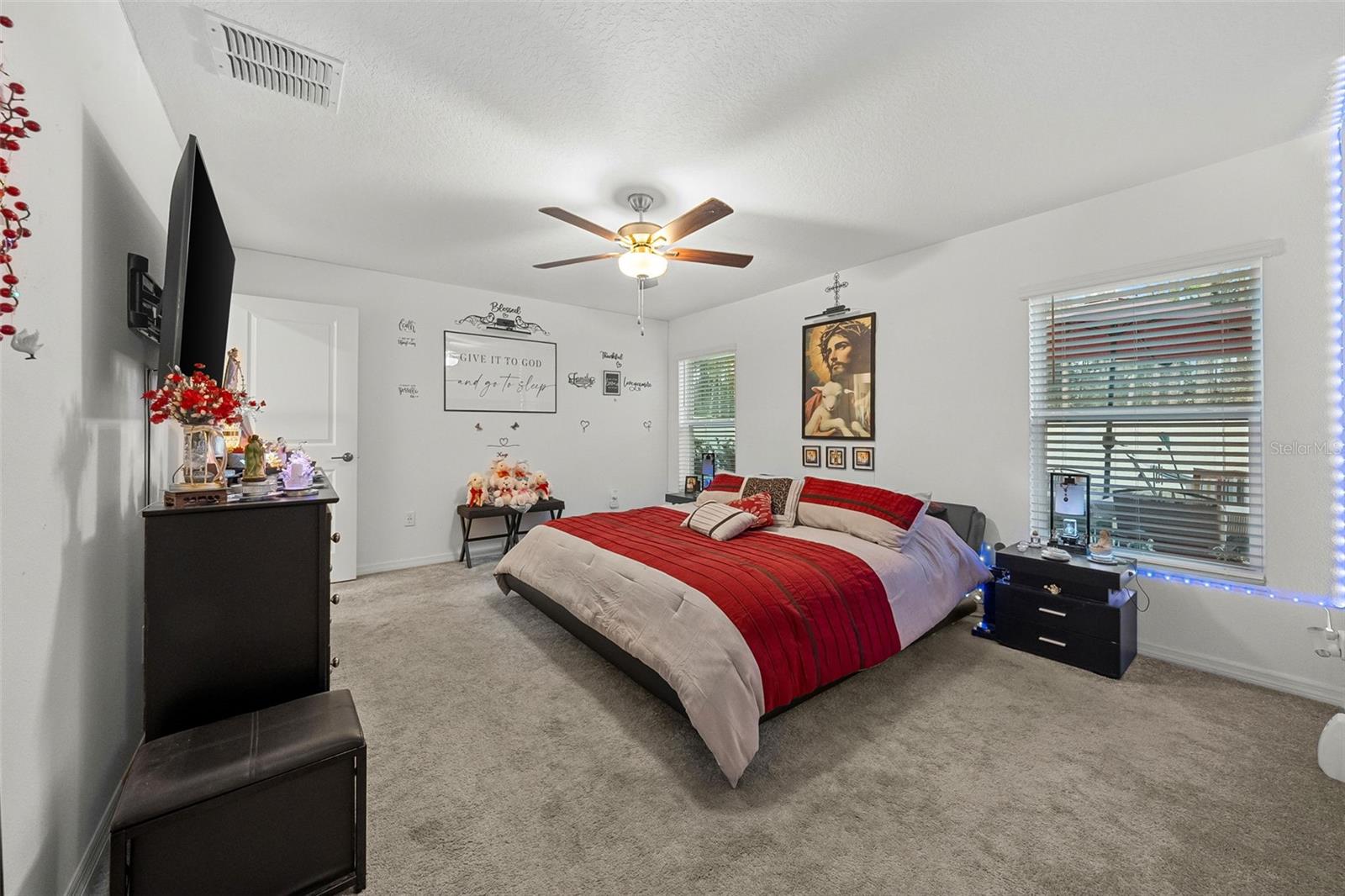 SADDLE CREEK - Residential