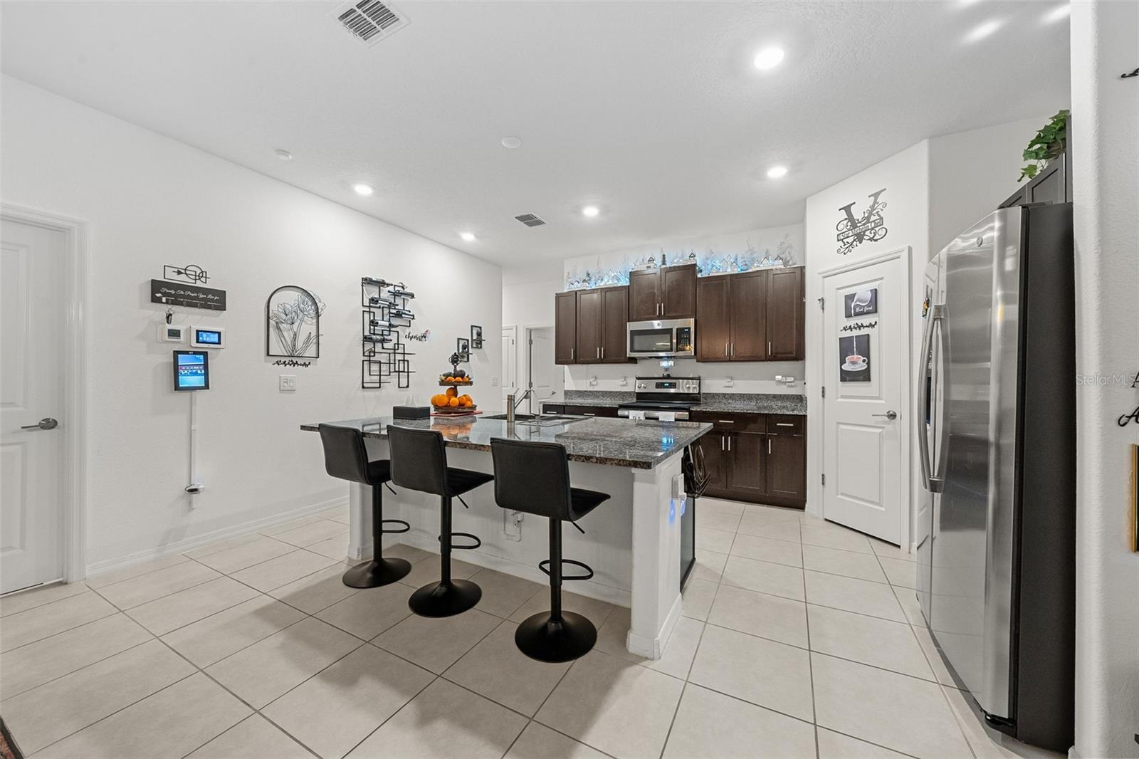 SADDLE CREEK - Residential